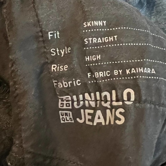UNIQLO Black Mid Rise Jeans Skinny Straight Leg Stretch Denim Casual Women's 24 - Picture 7 of 8
